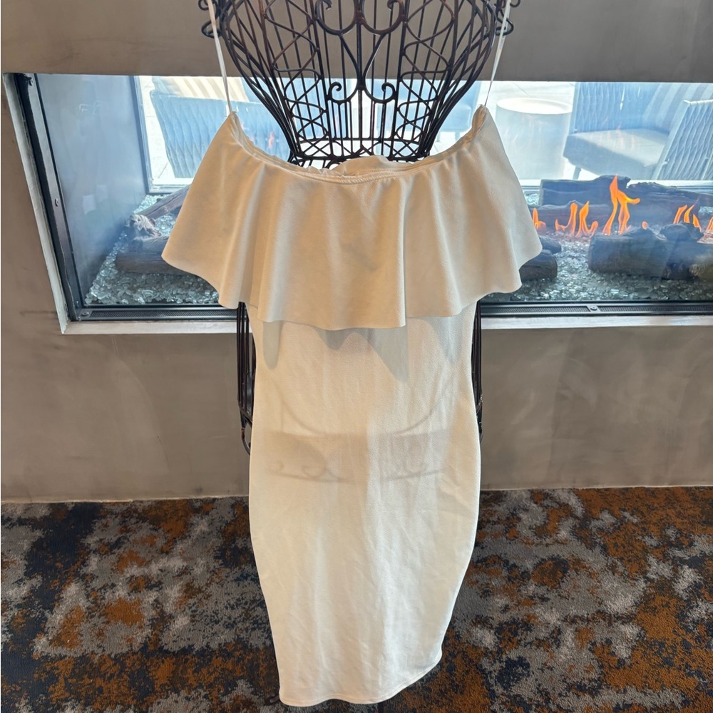 Super Cute White Off-Shoulder Dress